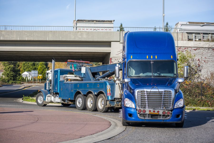 Exploring the Capabilities of Heavy Duty Rotating Trucks - Geyers Towing